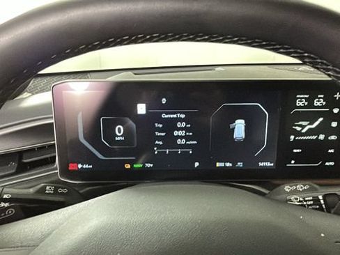 Used 2024 Kia EV9 GT-Line AWD/4WD image 19