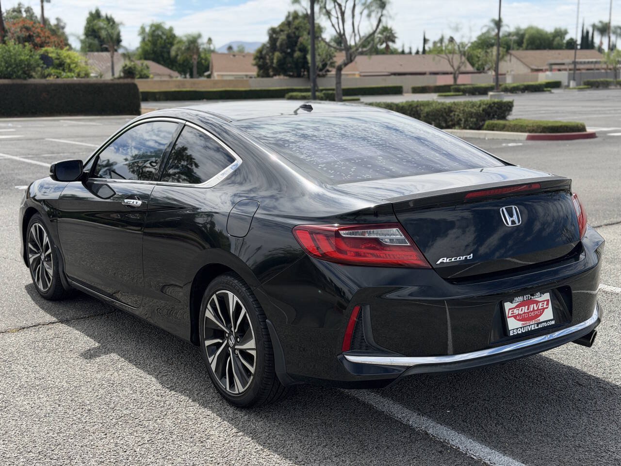 Used 2016 Honda Accord EX image 5