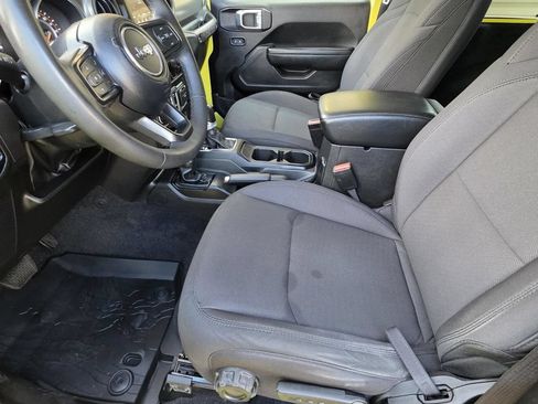 Used 2023 Jeep Wrangler Sport AWD/4WD image 5