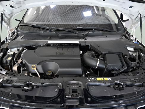 Used 2020 Land Rover Range Rover Evoque SE AWD/4WD image 34