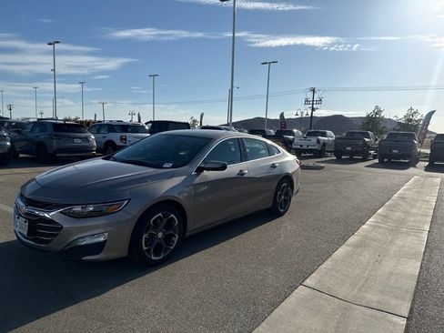 Used 2023 Chevrolet Malibu LT FWD image 8