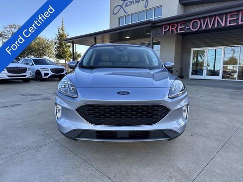 Used 2022 Ford Escape Titanium w/ Class II Trailer Tow Package image 3