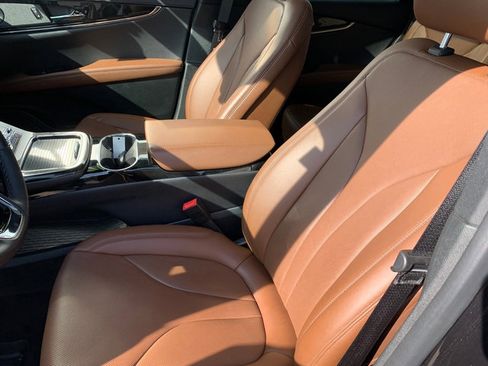 Certified 2023 Lincoln Nautilus Reserve w/ Equipment Group 201A image 19