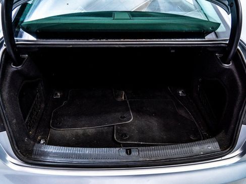 Used 2018 Audi A4 2.0T Premium Plus image 27