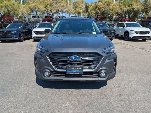 Used 2025 Subaru Outback Onyx Edition AWD/4WD image 9