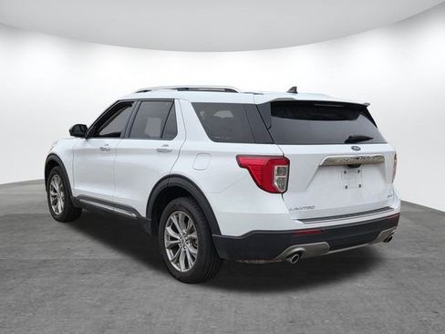 Used 2023 Ford Explorer Limited image 6