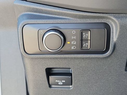 New 2026 Ford Bronco 2-Door AWD/4WD image 16