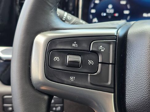 Used 2024 Chevrolet Silverado 3500 LT image 31