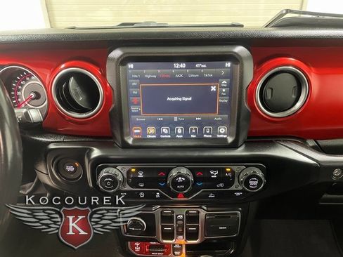 Used 2021 Jeep Wrangler Unlimited Rubicon w/ Uconnect 4C Nav & Sound Group image 16