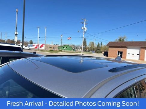 Used 2019 Jeep Grand Cherokee Altitude AWD/4WD image 11