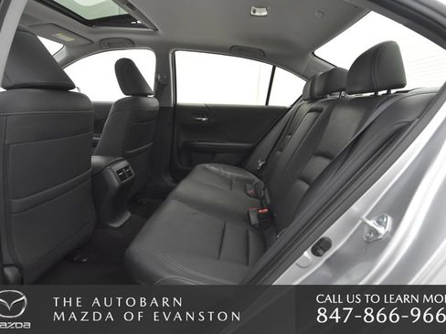 Used 2017 Honda Accord Touring image 26