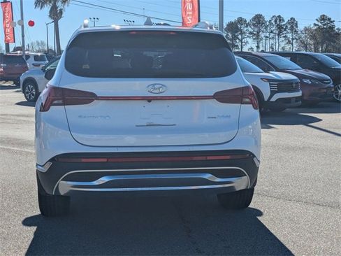 Used 2023 Hyundai Santa Fe SEL Premium image 4
