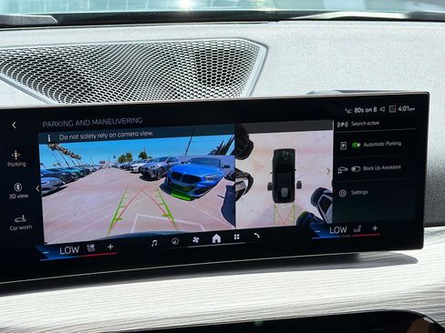 Used 2025 BMW i4 eDrive40 RWD image 14