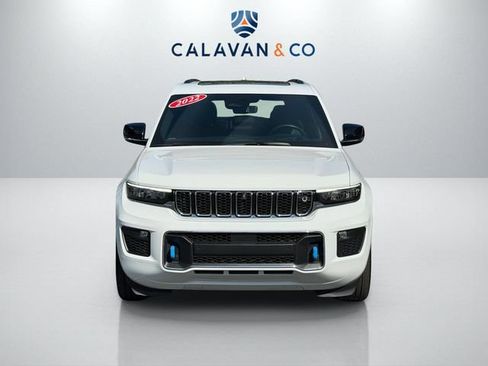 Used 2022 Jeep Grand Cherokee Overland w/ Advanced Protech Group III AWD/4WD image 4