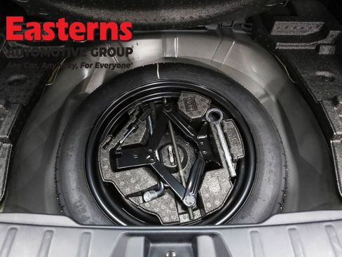 Used 2023 Subaru Forester Premium image 26