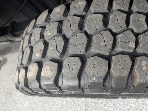 Used 2012 Chevrolet Silverado 2500 LT w/ Z71 Appearance Package image 10