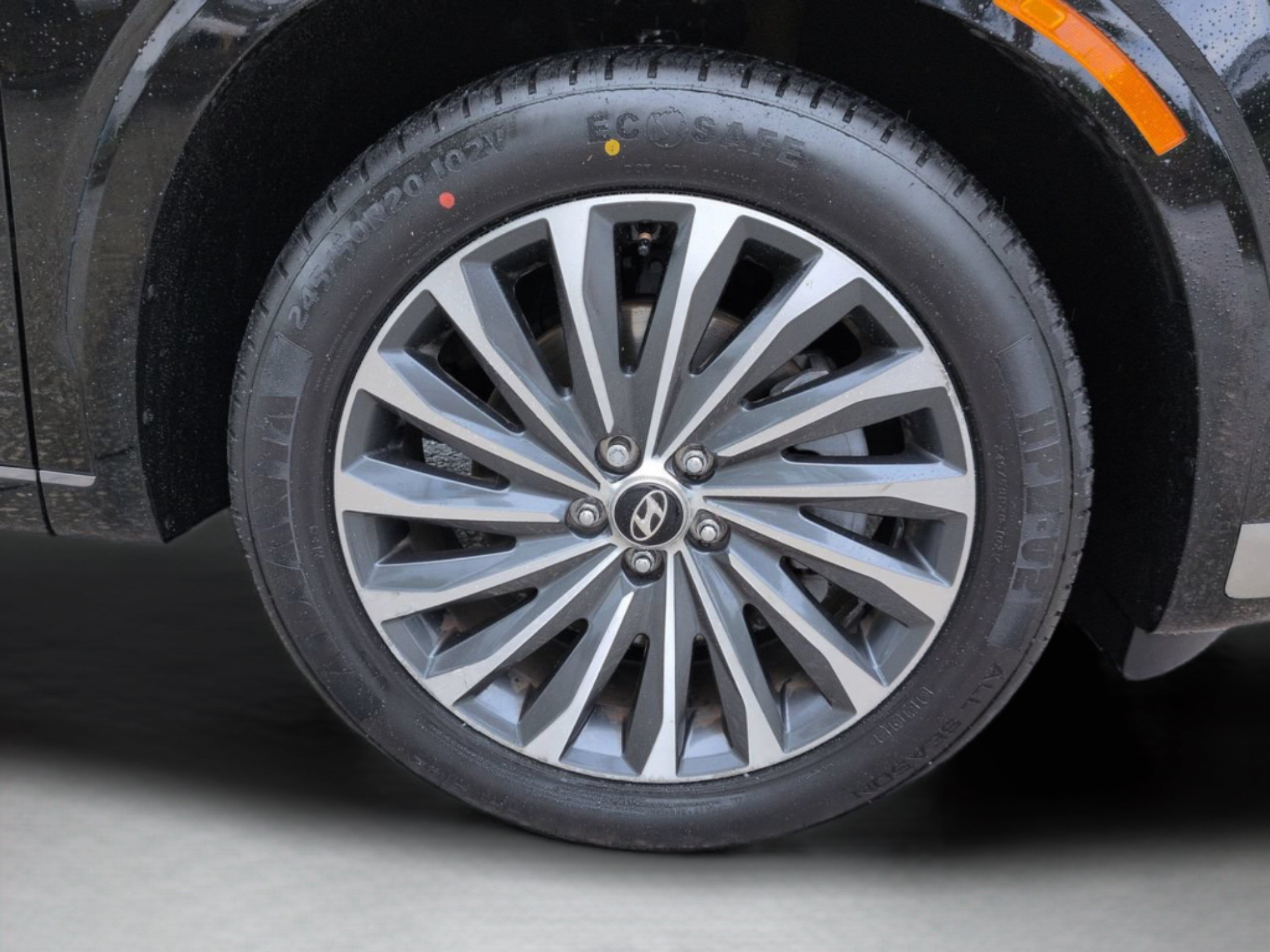 Used 2024 Hyundai Palisade Calligraphy FWD image 13