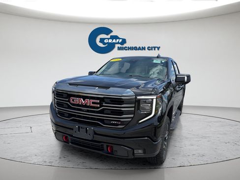 Used 2023 GMC Sierra 1500 AT4 w/ AT4 Preferred Package AWD/4WD image 10