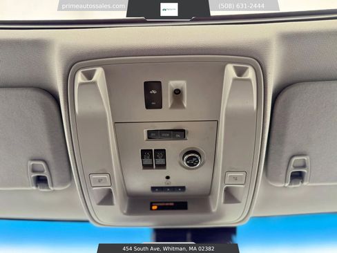 Used 2015 Cadillac Escalade ESV Luxury image 34