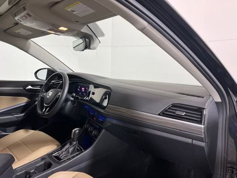 Used 2021 Volkswagen Jetta SEL image 22