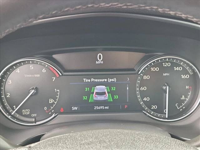 Used 2022 Cadillac XT4 Sport w/ Enhanced Visibility Package FWD image 16