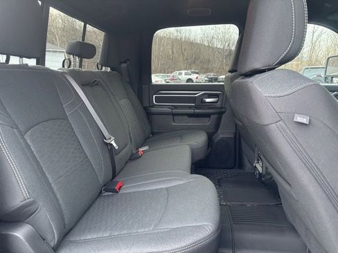 New 2026 RAM 2500 Big Horn AWD/4WD image 17