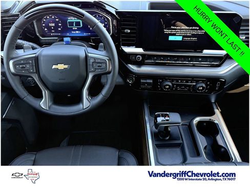New 2026 Chevrolet Silverado 1500 High Country AWD/4WD image 11
