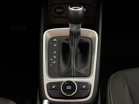 Used 2020 Hyundai Venue SEL w/ Convenience + Premium Package FWD image 20