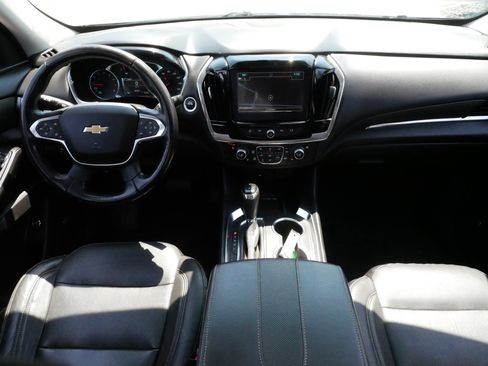 Used 2019 Chevrolet Traverse Premier AWD/4WD image 10
