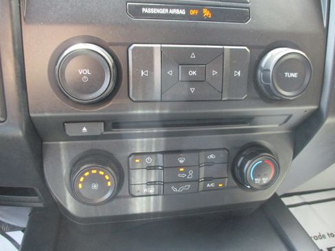 Used 2016 Ford F150 XL w/ Equipment Group 101A Mid AWD/4WD image 15