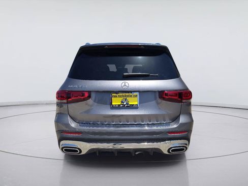 Used 2020 Mercedes-Benz GLB 250 image 4