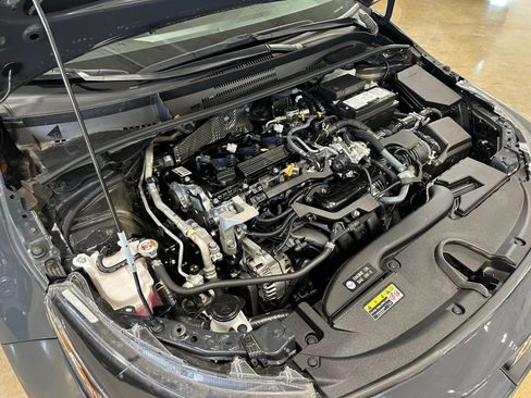 Used 2025 Toyota Corolla LE image 38