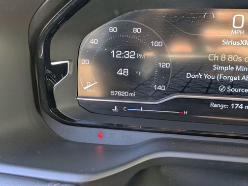 Used 2024 GMC Yukon XL Denali image 18