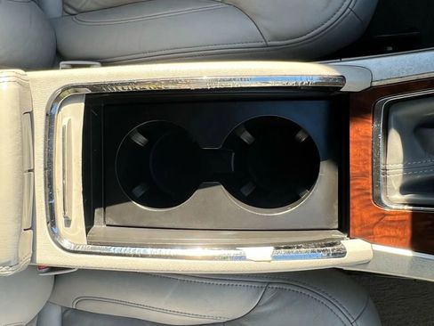 Used 2010 Buick LaCrosse CXL image 50