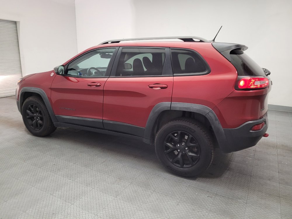 Used 2015 Jeep Cherokee Trailhawk w/ Leather Interior Group AWD/4WD image 3
