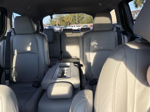 Used 2019 Honda Odyssey EX-L image 25