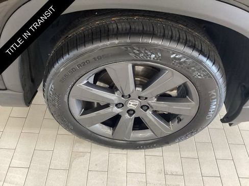 Used 2023 Honda Pilot Sport image 23