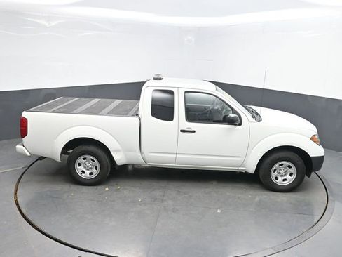 Used 2019 Nissan Frontier S image 27