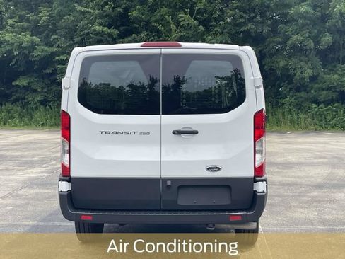 Used 2025 Ford Transit 250 Low Roof w/ Exterior Upgrade Package RWD image 4