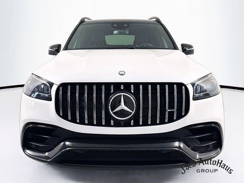 Used 2024 Mercedes-Benz GLS 63 AMG 4MATIC image 2