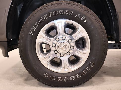 Used 2024 RAM 2500 Big Horn w/ Sport Appearance Package AWD/4WD image 37