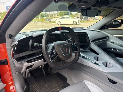 Used 2026 Chevrolet Corvette Stingray Premium Cpe RWD image 9