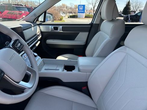 Used 2024 Hyundai Santa Fe SEL image 13