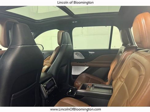 Used 2021 Lincoln Aviator Reserve w/ Equipment Group 202A AWD/4WD image 35