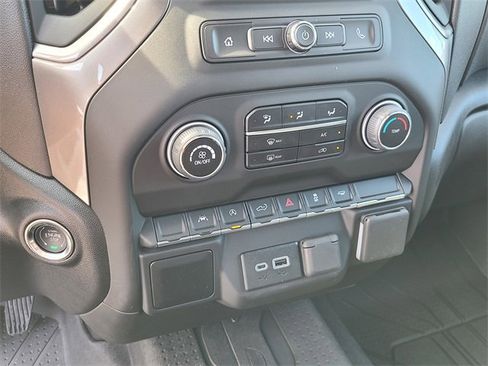 New 2026 Chevrolet Silverado 1500 Custom image 28