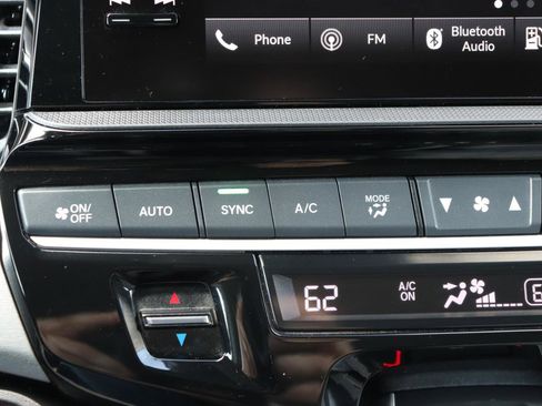 Used 2025 Honda Odyssey EX-L image 43