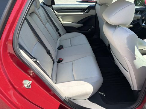 Used 2019 Honda Accord LX image 15