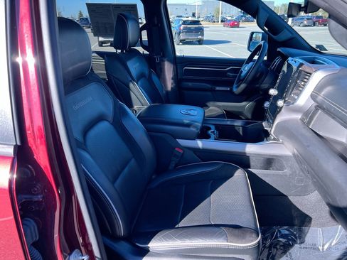 Used 2025 RAM 1500 Laramie image 28