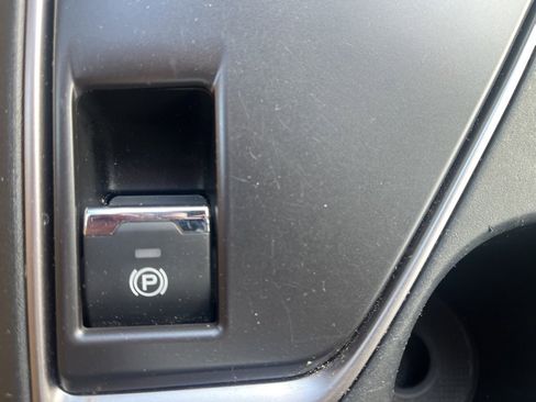 Used 2024 Subaru Impreza 2.0i image 18