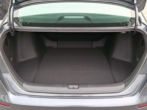 Used 2025 Honda Accord LX image 28